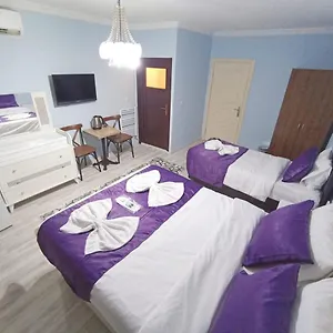 Roozendaal 2* Istanbul